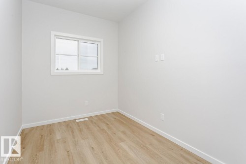 2944 65 Street, Edmonton, AB 
