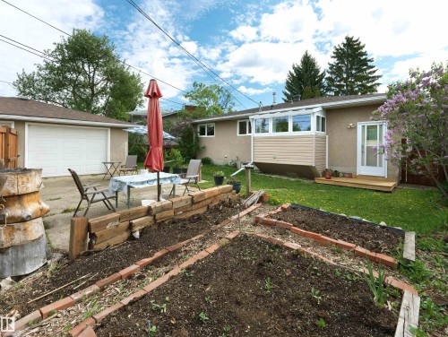 5832 114A Street, Edmonton, AB 