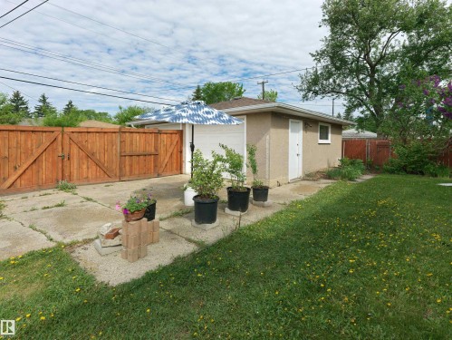 5832 114A Street, Edmonton, AB 