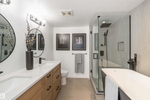 802 10046 117 Street, Edmonton, AB - Indoor Photo Showing Bathroom