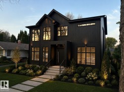 9243 148 Street  Edmonton, AB T5R 1A4