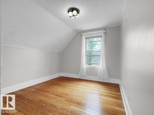 Second bedroom - 11002 106 Avenue, Edmonton, AB 
