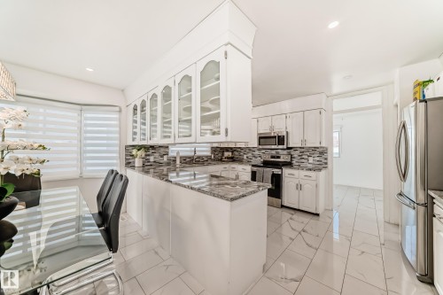9815 159 Avenue, Edmonton, AB 