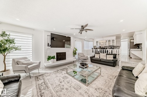 9815 159 Avenue, Edmonton, AB 