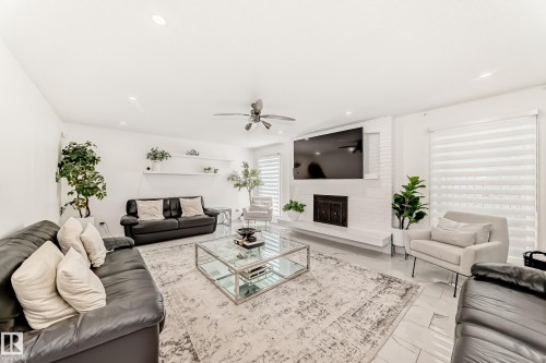 9815 159 Avenue, Edmonton, AB 