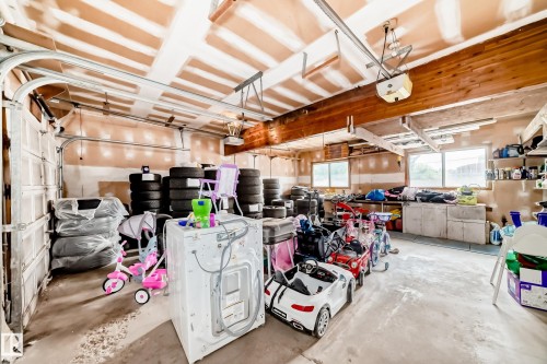 9815 159 Avenue, Edmonton, AB 