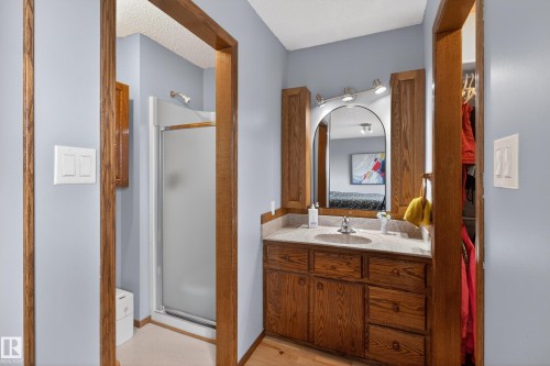 5329 65 St, Redwater, AB 
