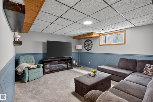 5329 65 St, Redwater, AB 