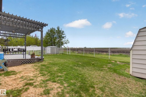 5329 65 St, Redwater, AB 