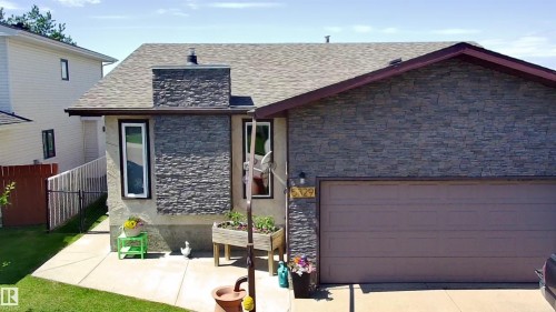 5329 65 St, Redwater, AB 