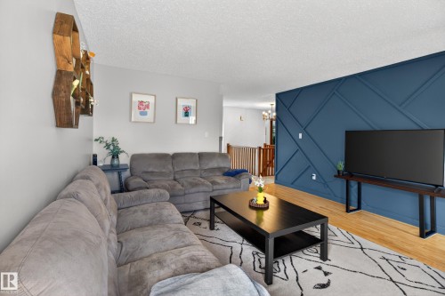 5329 65 St, Redwater, AB 