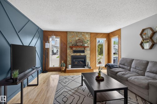 5329 65 St, Redwater, AB 