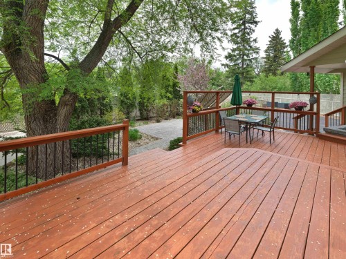 11131 75 Avenue, Edmonton, AB 