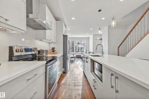 7944 81 Avenue, Edmonton, AB 