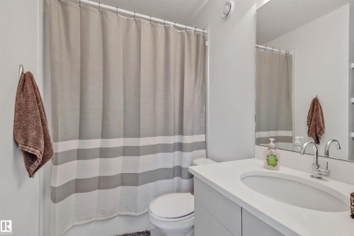 7944 81 Avenue, Edmonton, AB 
