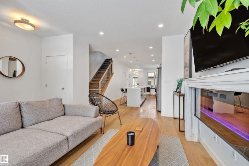 7944 81 Avenue, Edmonton, AB 