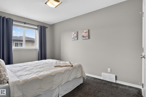 9515 221 Street, Edmonton, AB 