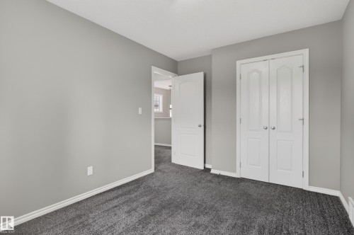 9515 221 Street, Edmonton, AB 