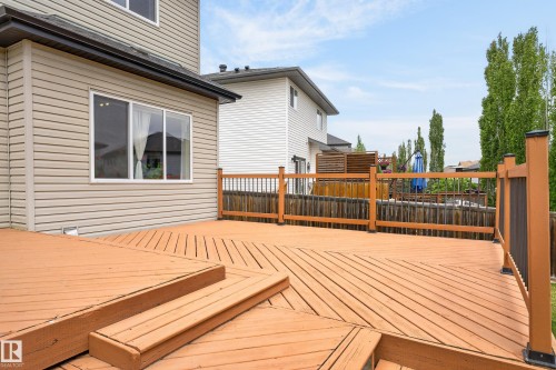 9515 221 Street, Edmonton, AB 
