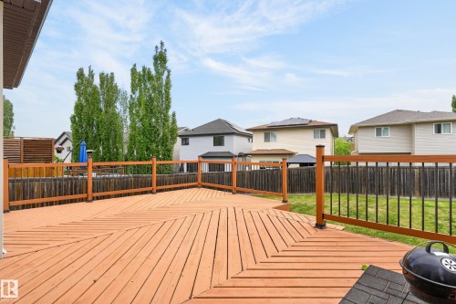 9515 221 Street, Edmonton, AB 