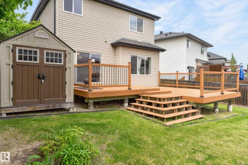 9515 221 Street, Edmonton, AB 