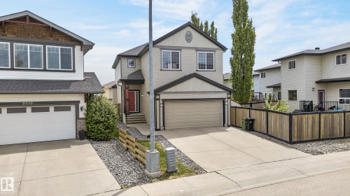 9515 221 Street, Edmonton, AB 