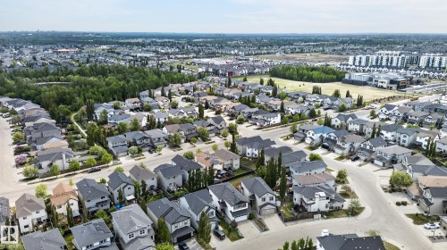 9515 221 Street, Edmonton, AB 