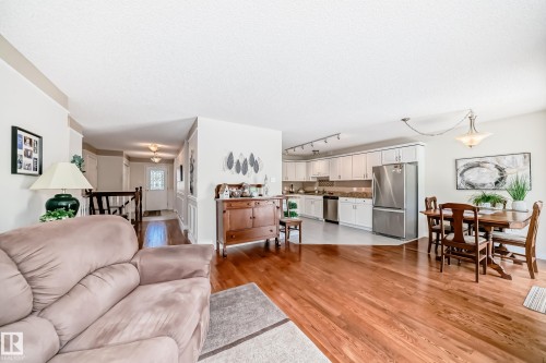 Hardwood flooring throughout the main living areas - 50 303 Twin Brooks Drive Nw, Edmonton, AB 