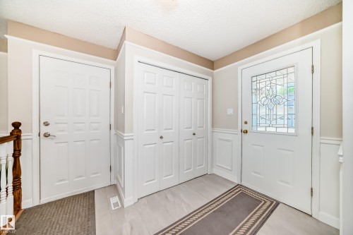 Entrance foyer - 50 303 Twin Brooks Drive Nw, Edmonton, AB 