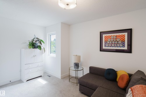 10833 140 Street, Edmonton, AB 