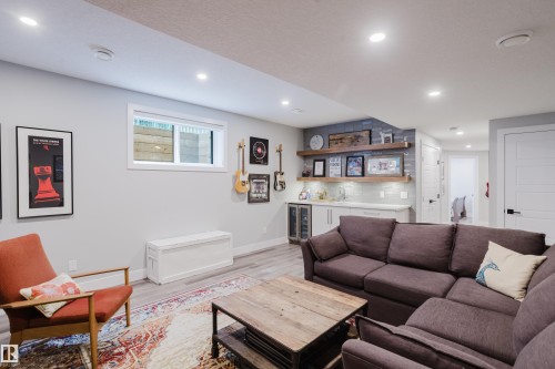 10833 140 Street, Edmonton, AB 