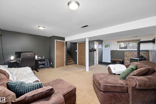 52 Alexander Drive, Leduc, AB 