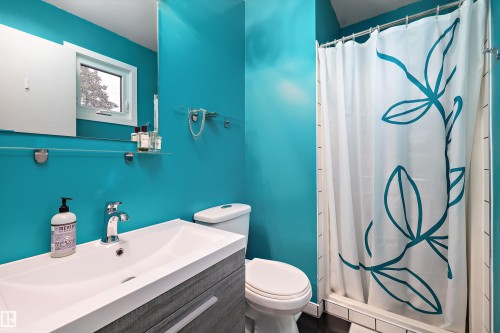 52 Alexander Drive, Leduc, AB 