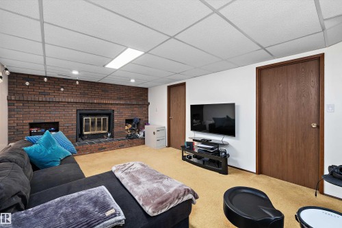 52 Alexander Drive, Leduc, AB 