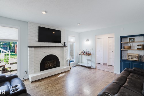 33 Mill Drive, St. Albert, AB 
