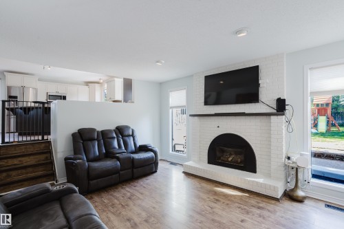 33 Mill Drive, St. Albert, AB 