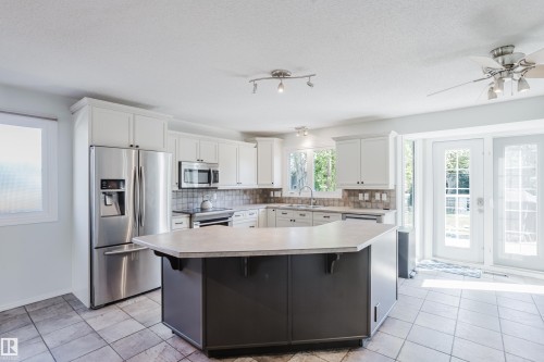 33 Mill Drive, St. Albert, AB 