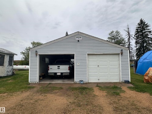 4612 50 Street, Fawcett, AB 