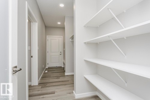 2811 62 Street, Edmonton, AB 