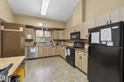 Kitchen - 413 8912 156 Street Nw, Edmonton, AB 