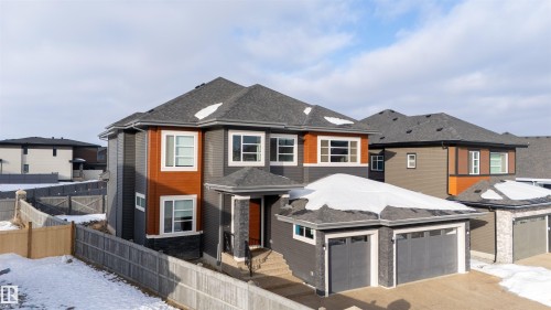 3904 Ginsburg Crescent, Edmonton, AB 