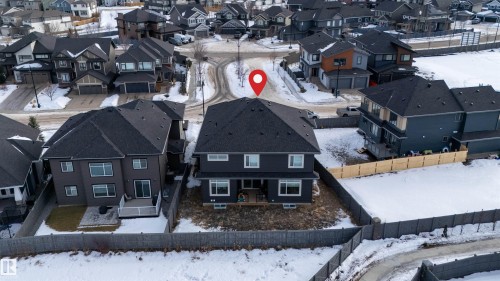 3904 Ginsburg Crescent, Edmonton, AB 