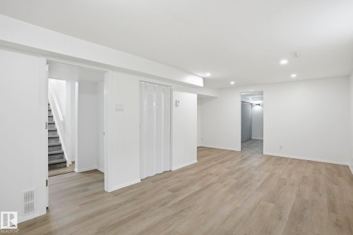 4502 53 Avenue, Leduc, AB 