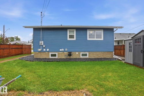 4502 53 Avenue, Leduc, AB 