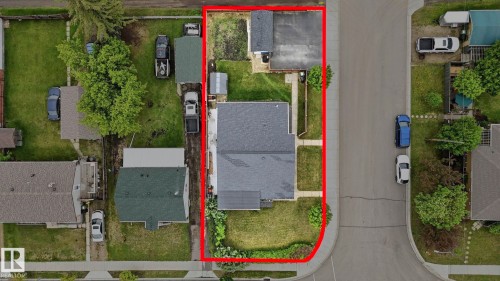 4502 53 Avenue, Leduc, AB - 