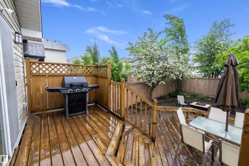 9210 163 Avenue, Edmonton, AB 