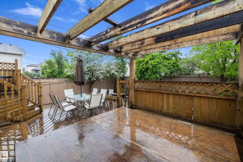 9210 163 Avenue, Edmonton, AB 