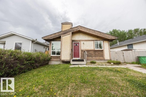 1139 35 Street  Edmonton, AB T6L 2L3