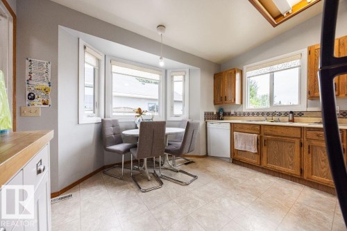 1139 35 Street, Edmonton, AB 