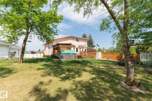 41 Deer Park Way, Spruce Grove, AB 